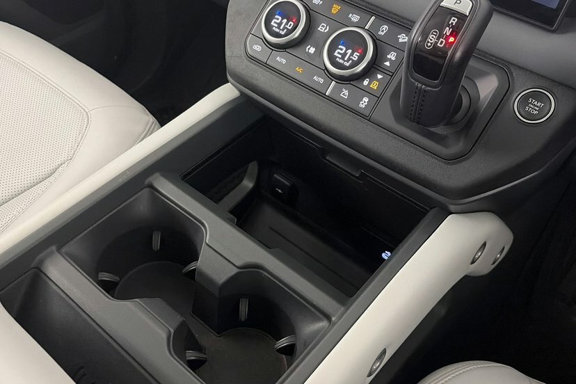 Land Rover Defender 90 3.0 D250 X-dynamic Hse Grey #13
