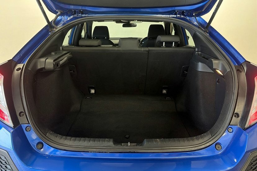 Honda Civic 1.5 Vtec Turbo Sport Plus Red #9