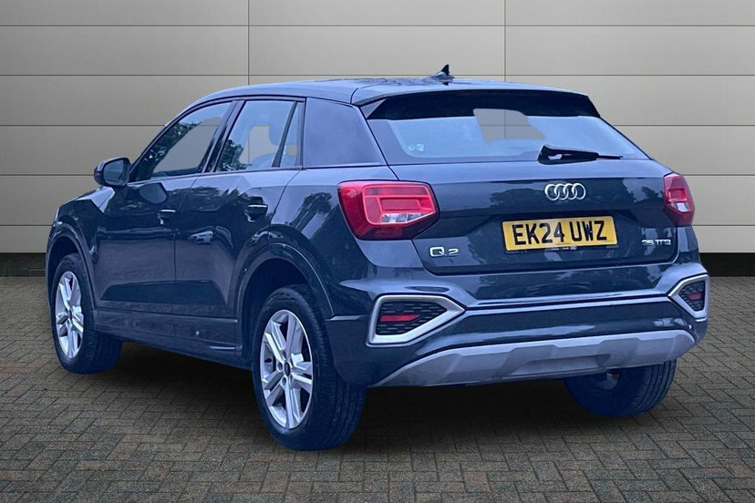 Audi Q2 1.5 Tfsi Cod 35 Sport Suv S Tronic 150 Grey #3