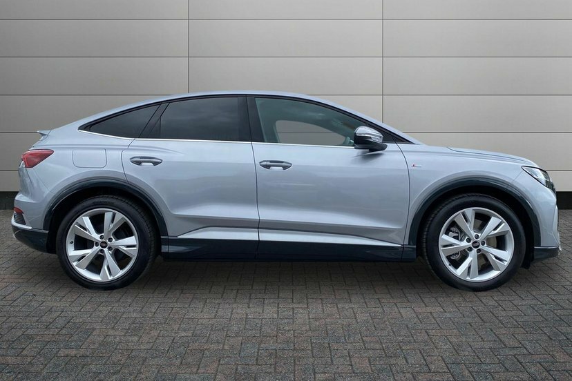 Audi Q4 E Tron 45 S Line Sportback 82Kwh  #4