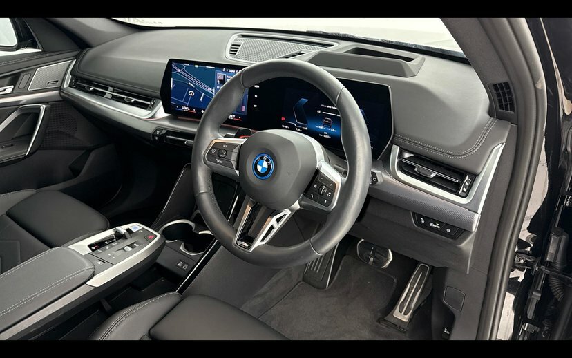 BMW iX1 Ix1 Xdrive30 M Sport Black #6