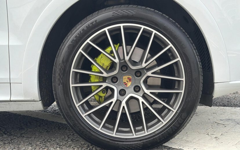 Porsche Cayenne 3.0 V6 E-hybrid 14.1Kwh Coupe Plug-in H White #6