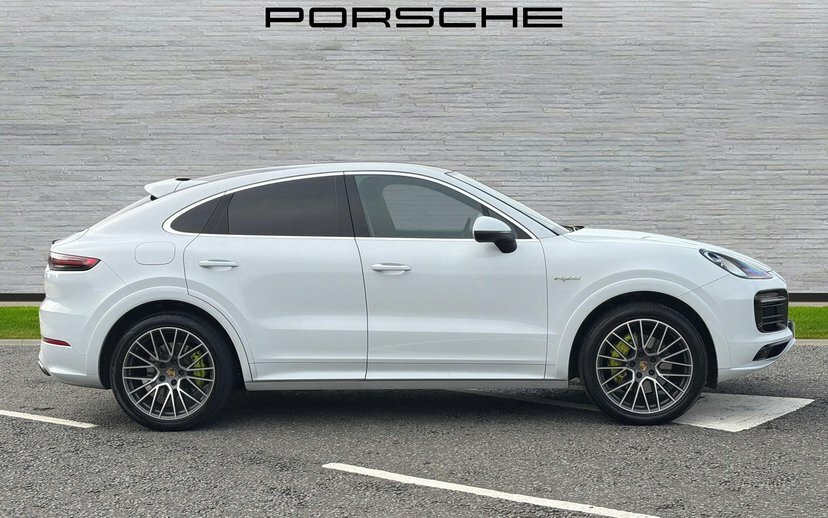 Porsche Cayenne 3.0 V6 E-hybrid 14.1Kwh Coupe Plug-in H White #3