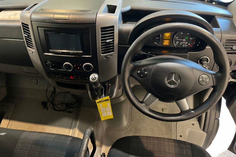 Mercedes-Benz Sprinter 2.1 316 Cdi Rwd L1 163 Bhp RX16KNV Black #6