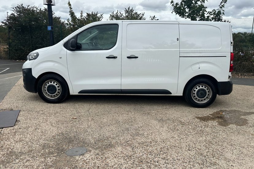 Peugeot Expert 2.0 Bluehdi 1250 Professional Plus Standard Panel Grey #9