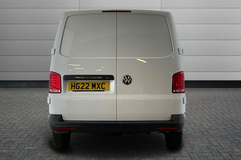 Volkswagen Transporter 2.0 Tdi 90 Startline Van Red #7