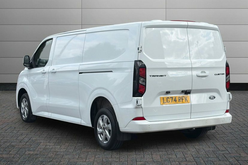 Ford Transit Custom 2.0 300 Ecoblue Limited Panel Van Manua White #3