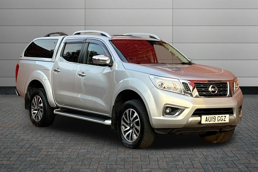 Nissan Navara Dci Tekna Shr Dcb Grey #1