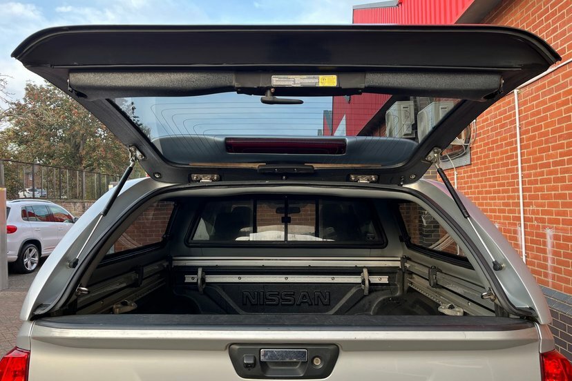 Nissan Navara Dci Tekna Shr Dcb Grey #13