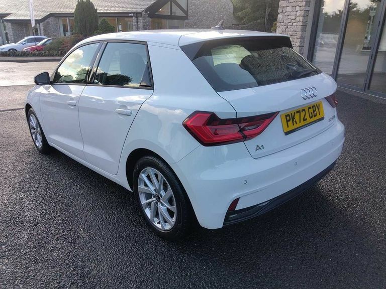 Audi A1 Sport 30 Tfsi 110 Ps 6-Speed White #3