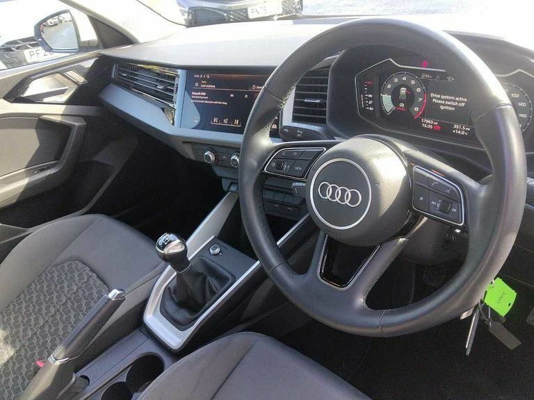 Audi A1 Sport 30 Tfsi 110 Ps 6-Speed White #6
