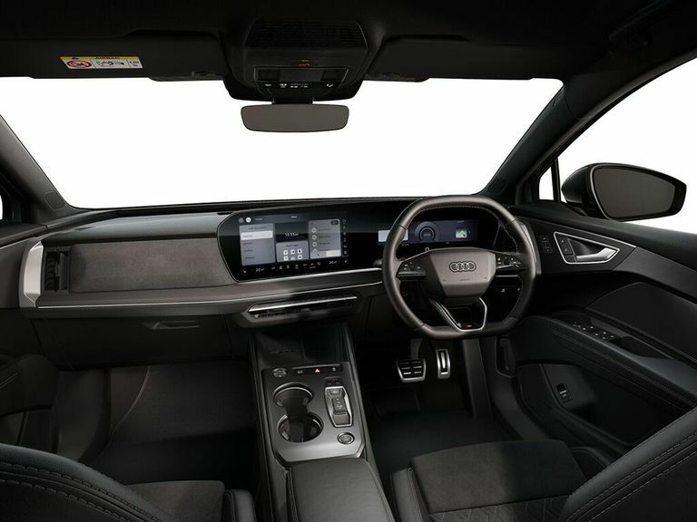 Audi Q4 E Tron 82Kwh Performance Black Edition Sportback Black #6