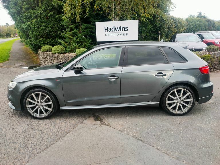 Audi A3 1.5 Tfsi Black Edition Grey #5