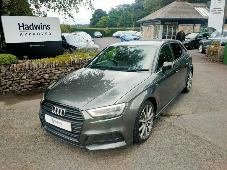 Audi A3 1.5 Tfsi Black Edition Grey