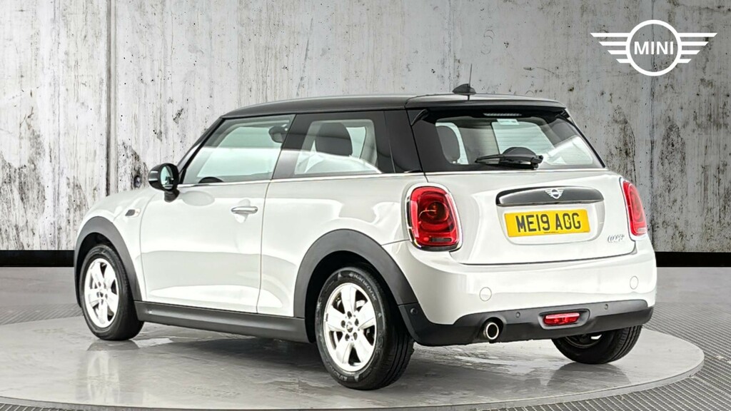 Mini Hatch 1.5 Cooper Classic Euro 6 Ss White #2