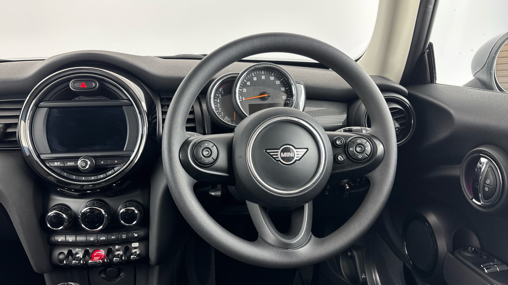 Mini Hatch 1.5 Cooper Classic Euro 6 Ss White #5