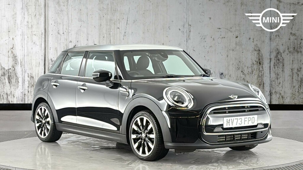 Mini Hatch 1.5 Cooper Exclusive Steptronic Euro 6 Ss Black