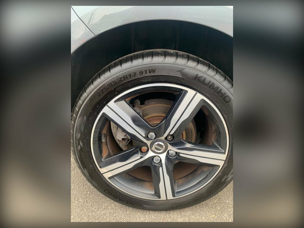 Volvo V40 D2 122 Momentum Edition Black #22