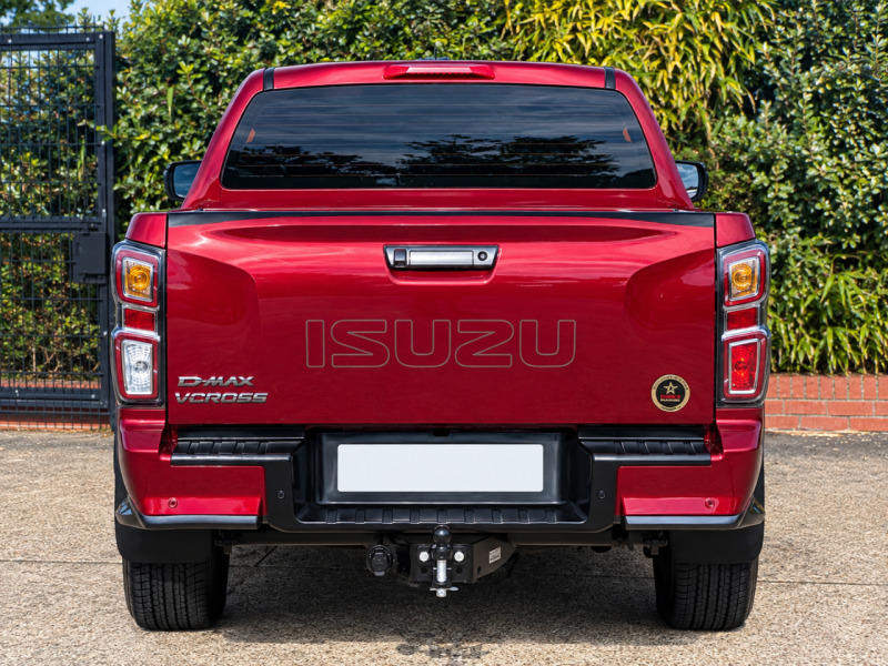 Isuzu D-Max 1.9 V-cross Double Cab 4X4 Red #2