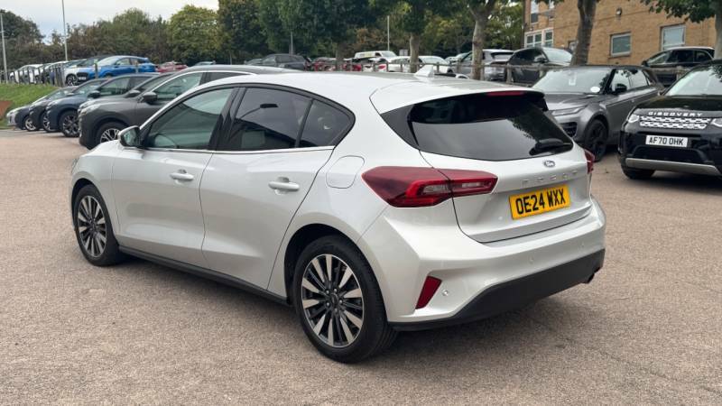 Ford Focus 1.0 Ecoboost Hybrid Mhev Titanium X Red #3