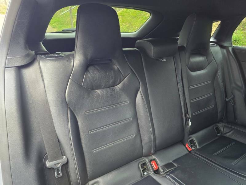 Mercedes-Benz CLA Class Cla 180 Amg Line Premium Plus Tip Grey #17