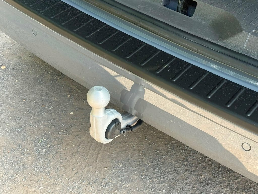 Volkswagen Multivan 2L Life Grey #6