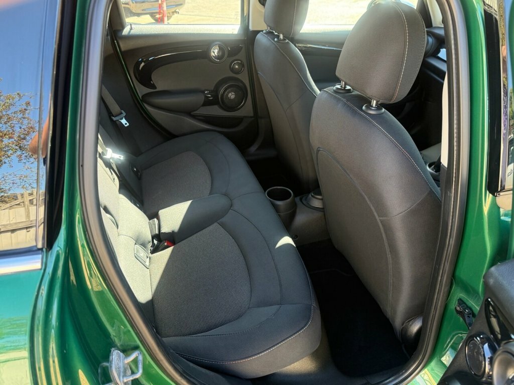 Mini Hatch F56 Mini 3-Door Cooper Sport Lci II White #19