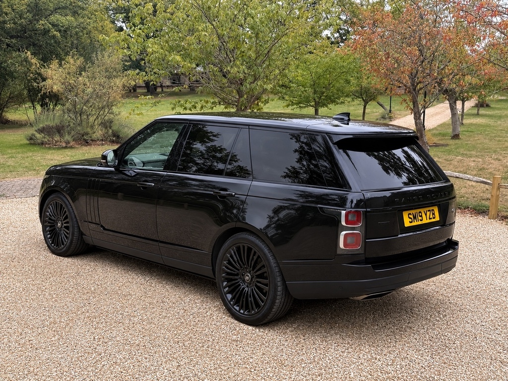Land Rover Range Rover Sd V6 Black #2