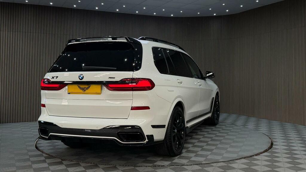 BMW X7 Xdrive40i M Sport Step Black #41