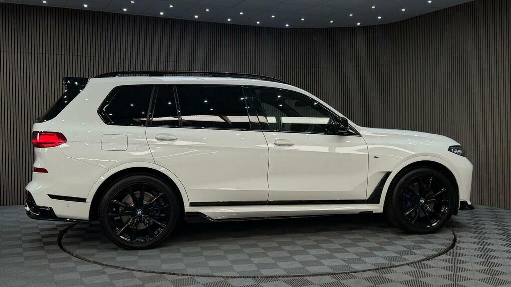 BMW X7 Xdrive40i M Sport Step Black #38
