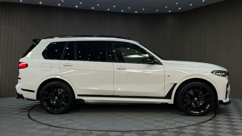 BMW X7 Xdrive40i M Sport Step Black #37