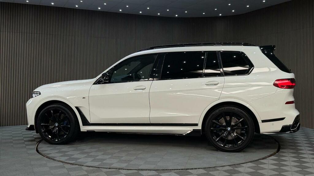 BMW X7 Xdrive40i M Sport Step Black #48
