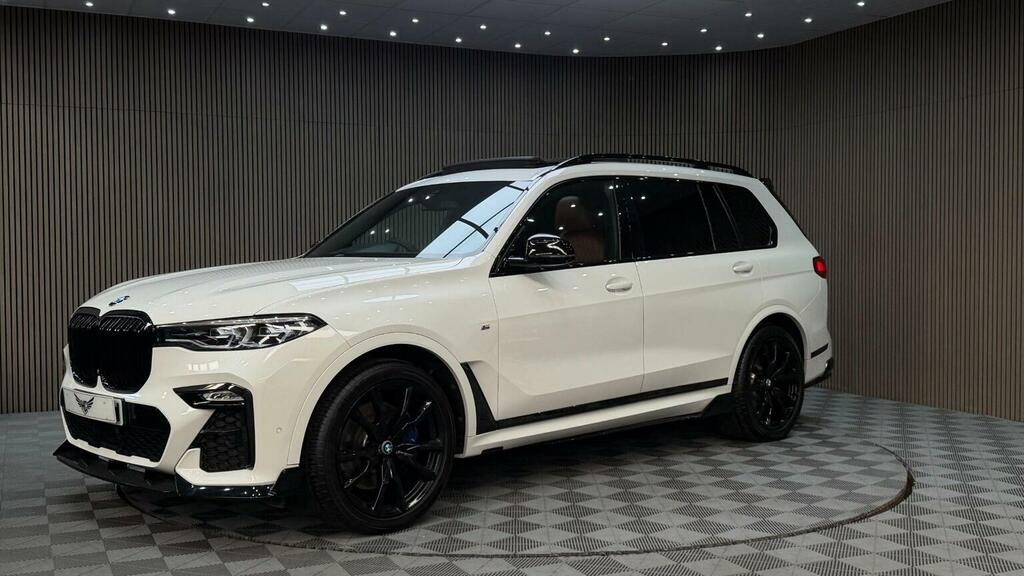 BMW X7 Xdrive40i M Sport Step Black #52