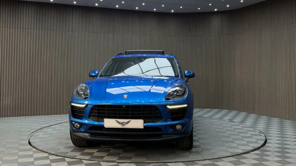Porsche Macan 3L Turbo Grey #48