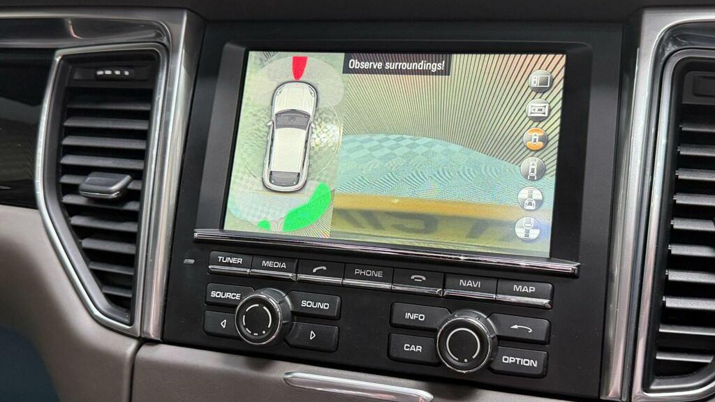 Porsche Macan 3L Turbo Grey #21