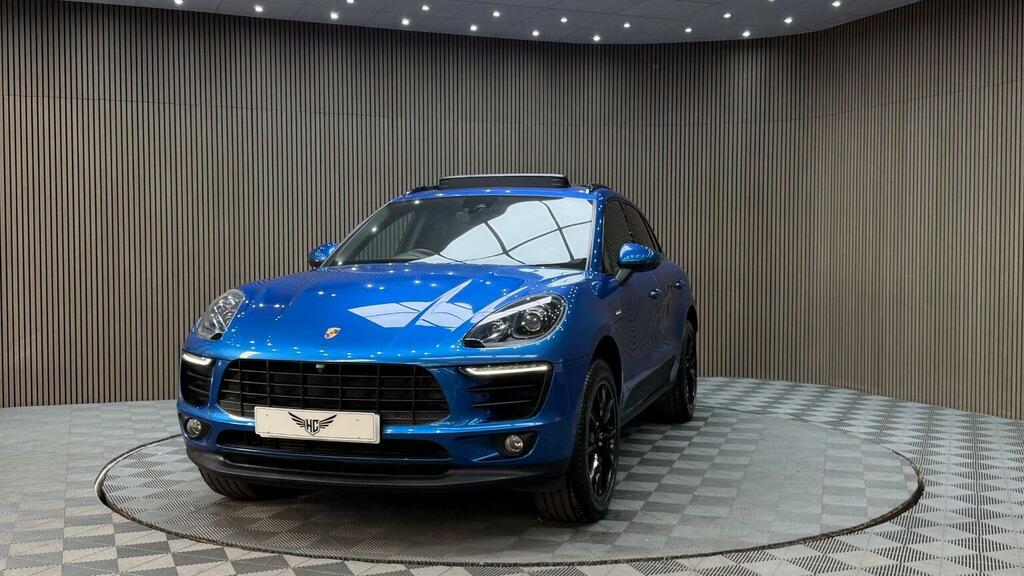 Porsche Macan 3L Turbo Grey #47