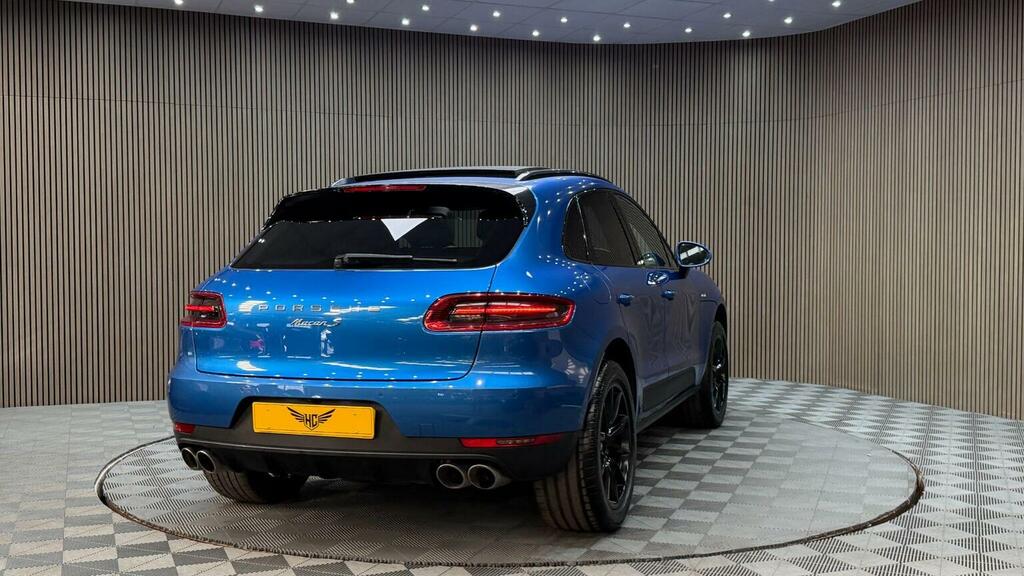 Porsche Macan 3L Turbo Grey #35
