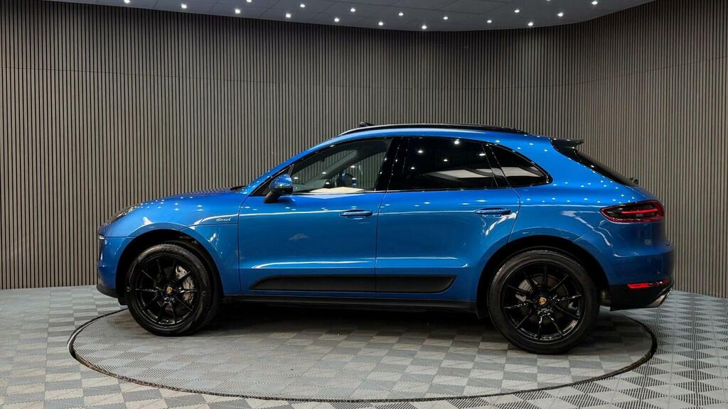 Porsche Macan 3L Turbo Grey #42
