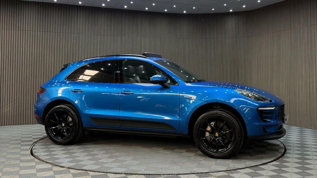 Porsche Macan 3L Turbo Grey #30