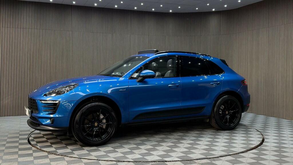 Porsche Macan 3L Turbo Grey #45