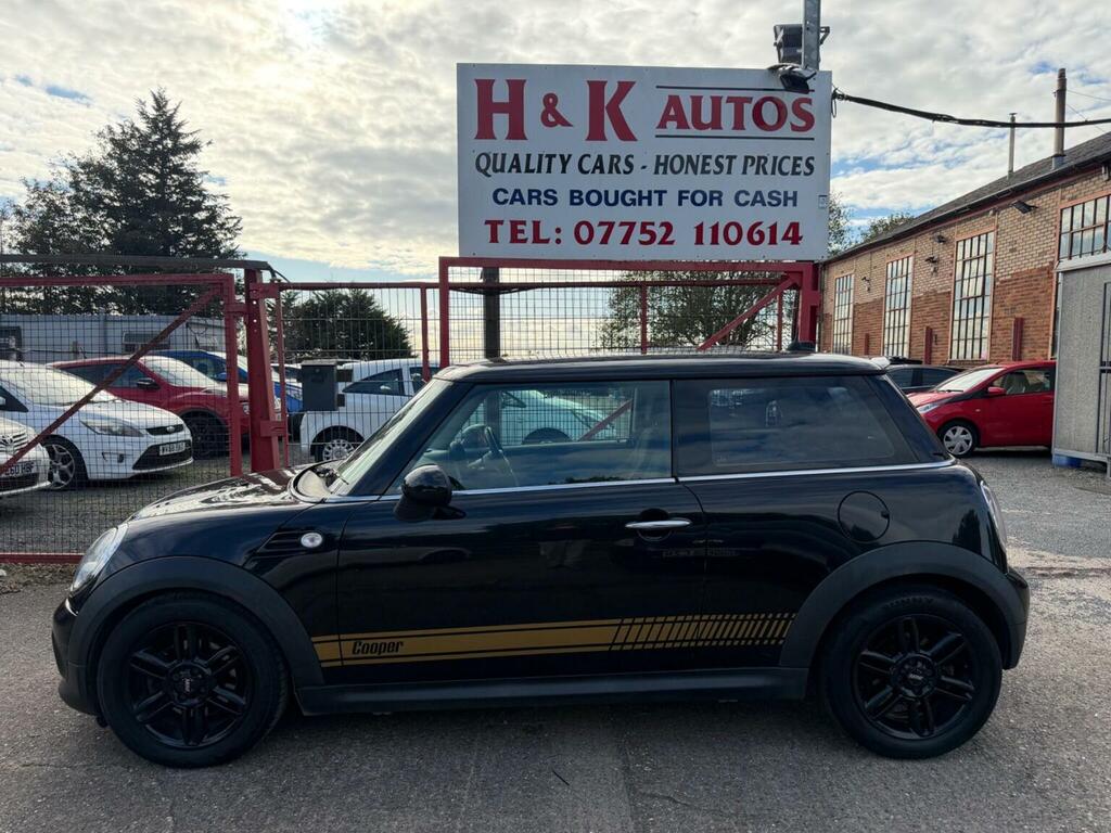 Mini Hatch 1.6 Cooper D Euro 5 Ss Black #2