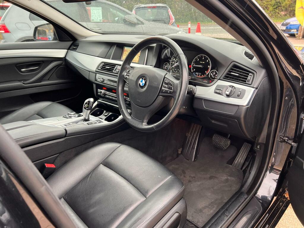 BMW 5 Series 2.0 520D M Sport Black #31