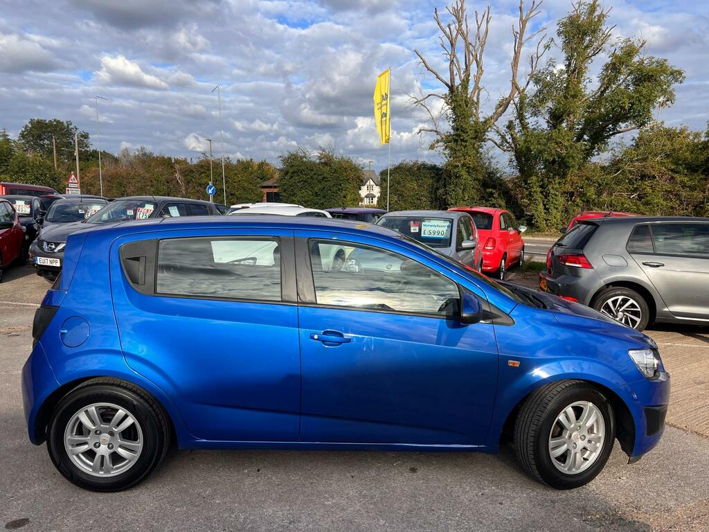Chevrolet Aveo 1.3 Vcdi Ltz Euro Black #8