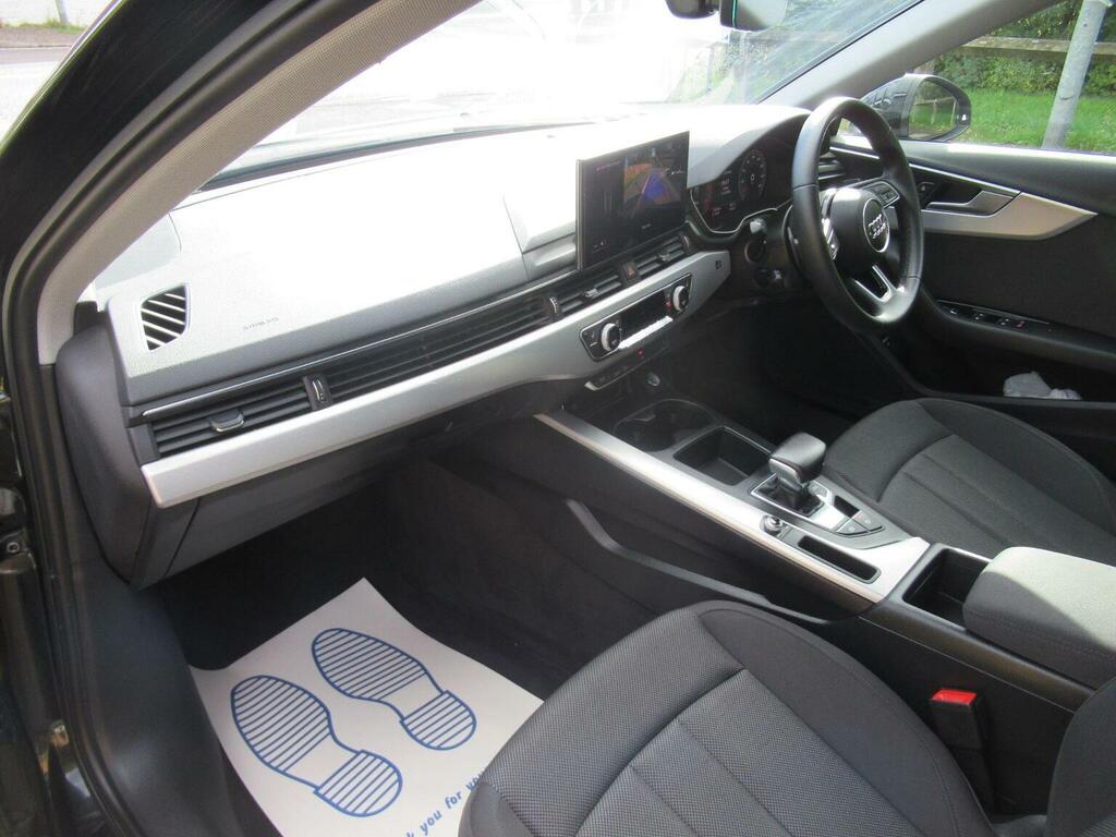 Audi A4 Avant 35 Tfsi Black Edition S Tronic Blue #13