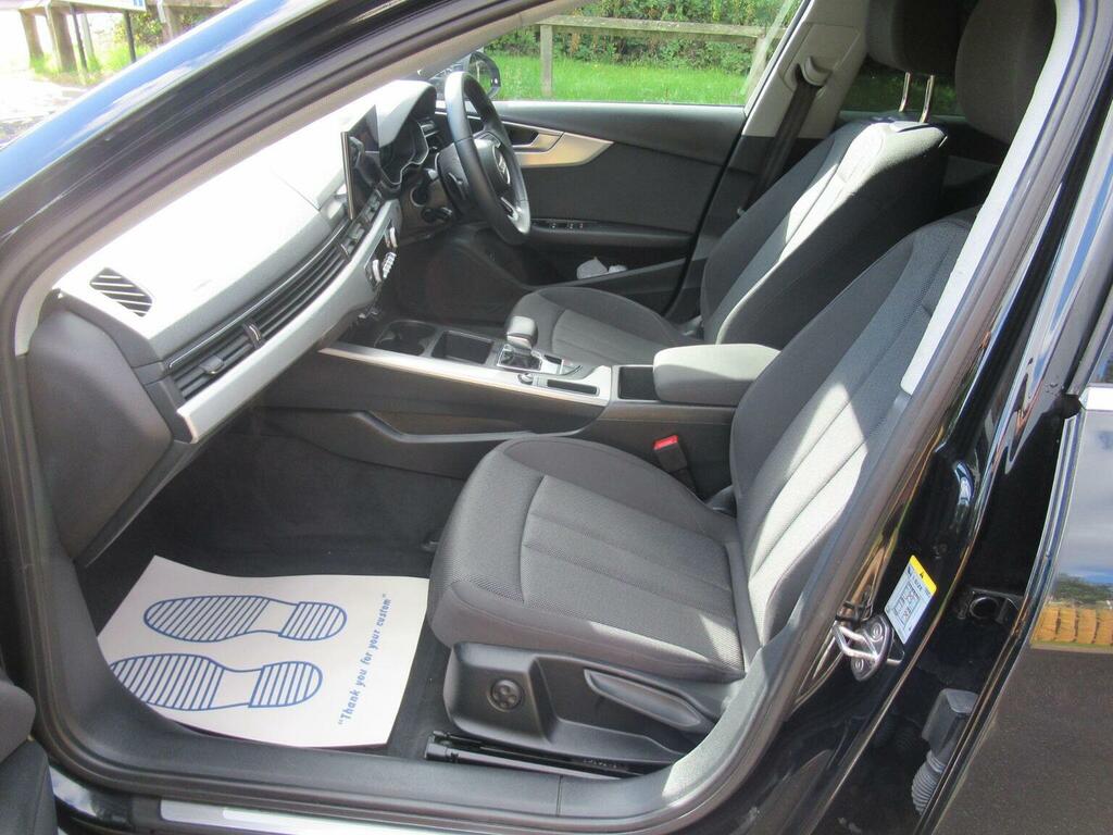 Audi A4 Avant 35 Tfsi Black Edition S Tronic Blue #12
