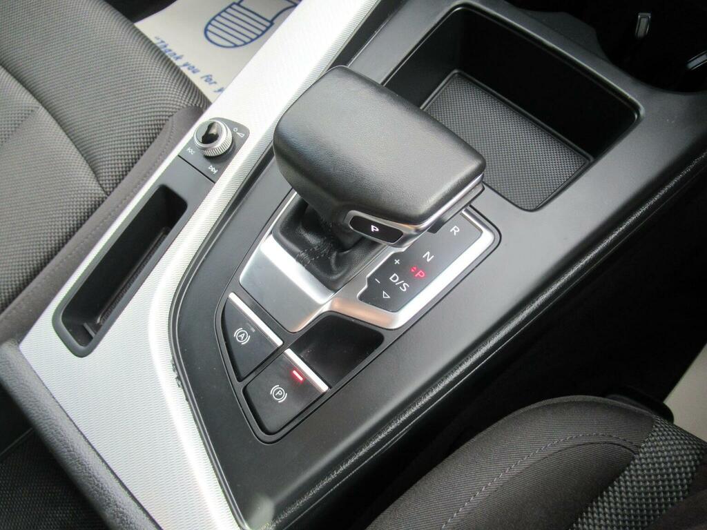 Audi A4 Avant 35 Tfsi Black Edition S Tronic Blue #33