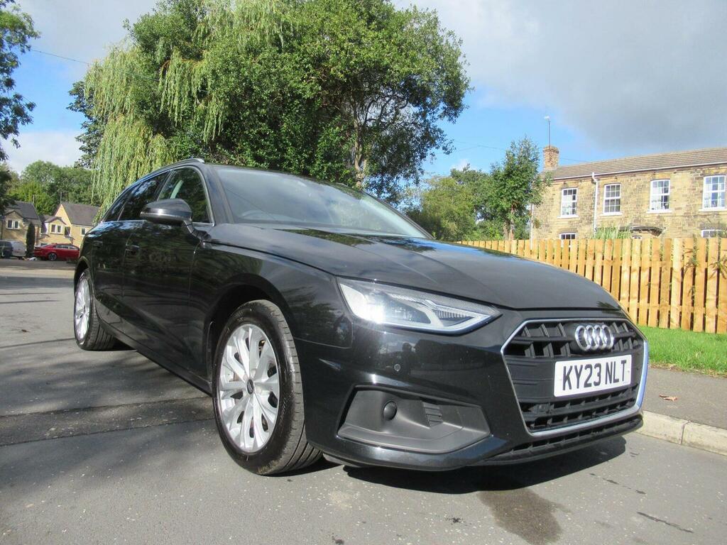 Audi A4 Avant 35 Tfsi Black Edition S Tronic Blue #2