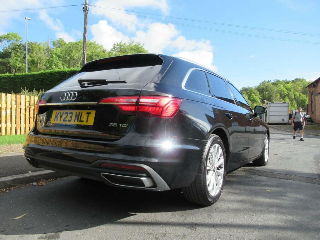 Audi A4 Avant 35 Tfsi Black Edition S Tronic Blue #5