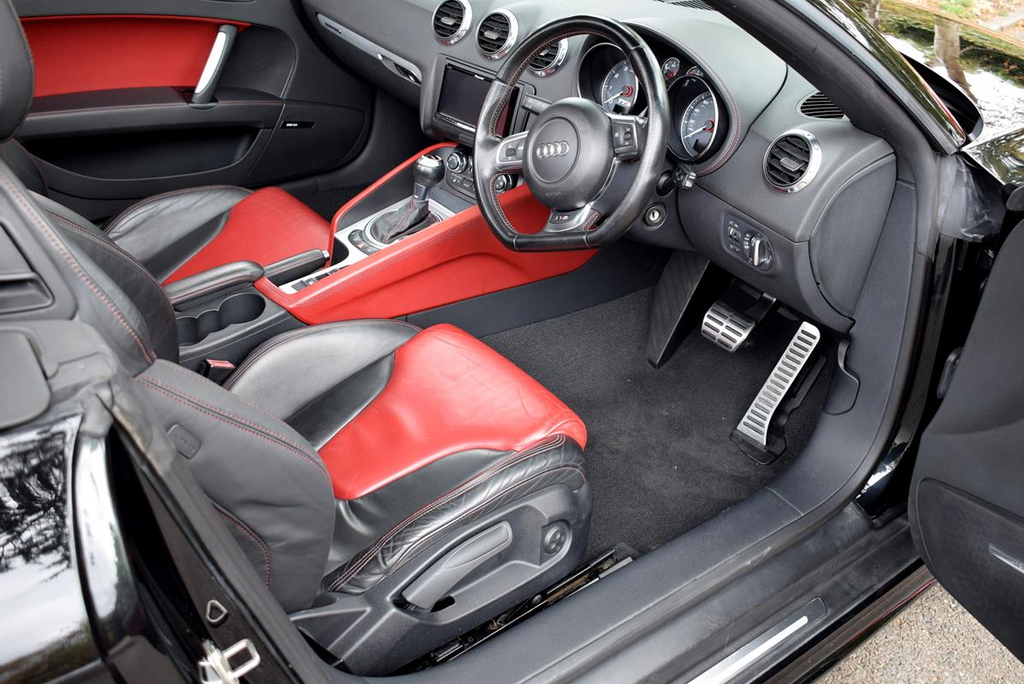 Audi TTS 2.0 Tfsi S Tronic Quattro Grey #10