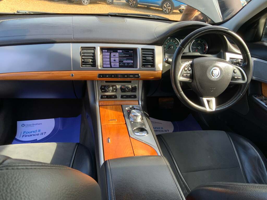 Jaguar XF Xf Luxury Blue #10
